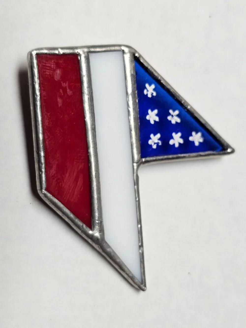 Womens Brooch Pin Stained Glass Red White Blue Patriotic Flag Sailboat Boat USA